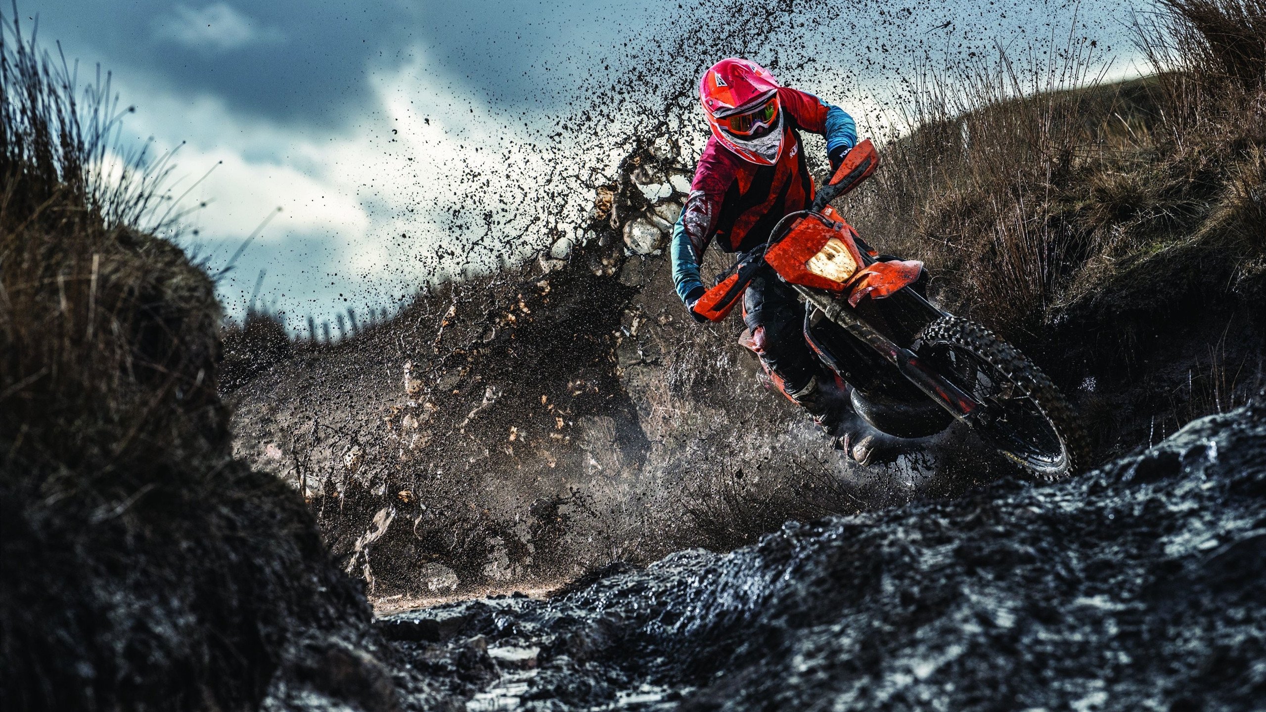 特色篮球展演在全国巡展，增强青少年体育文化认同感，2019年全国青少年校园篮球特色学校